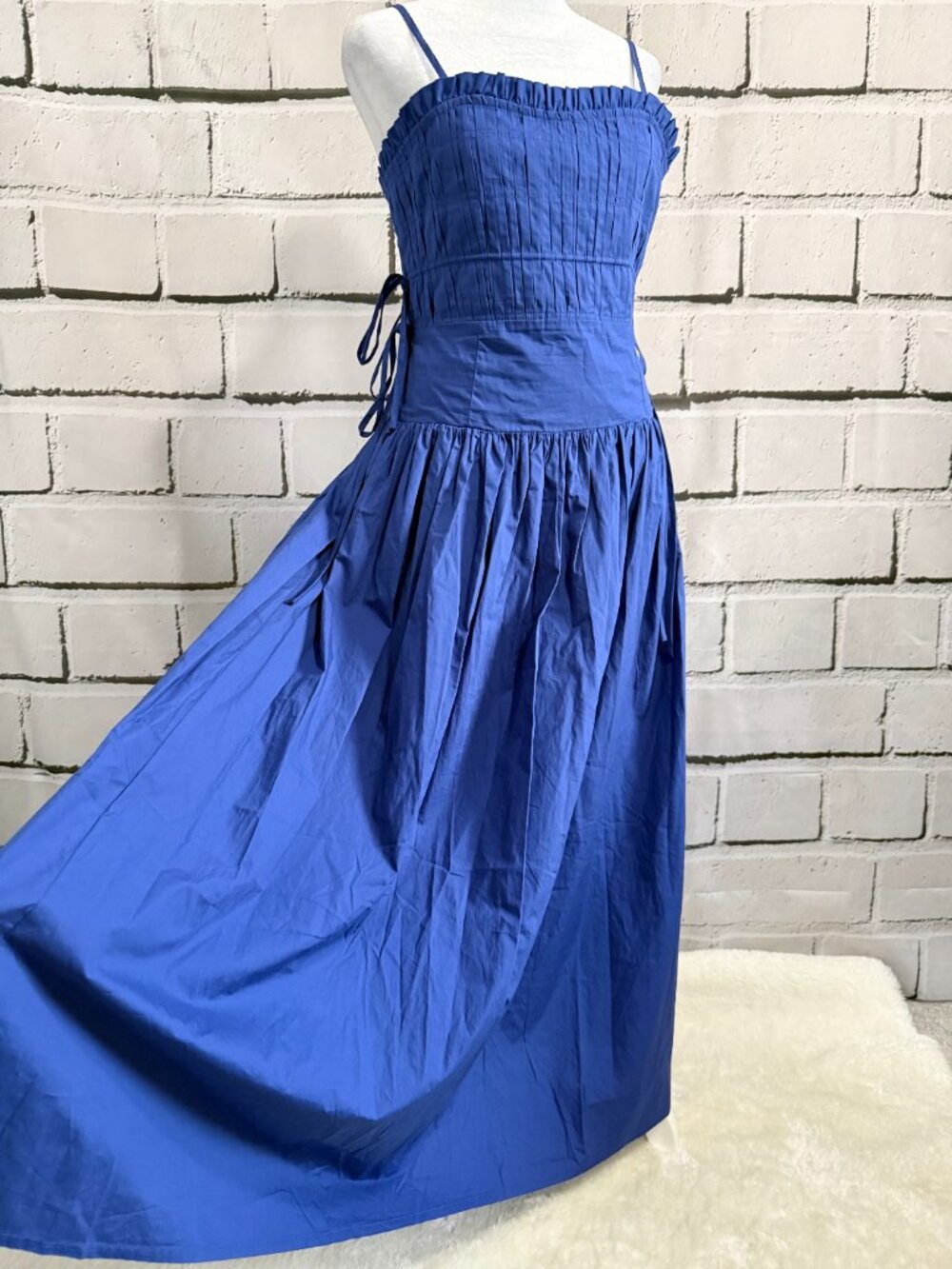 NWOT Moon River  Blue Cotton Smocked Maxi Dress Size M Side Tie - Picture 5 of 11